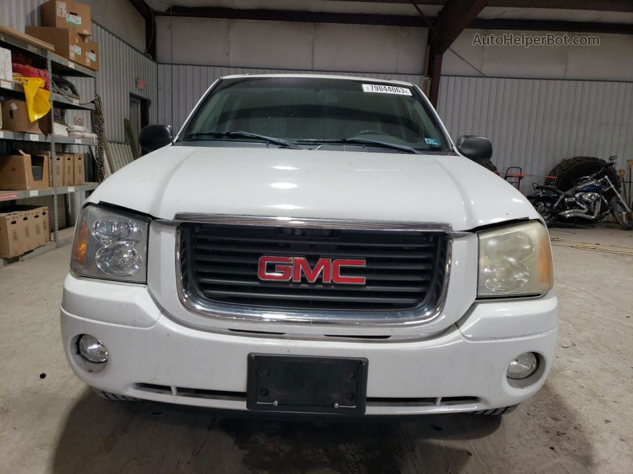 2004 Gmc Envoy  White vin: 1GKDT13S042113523