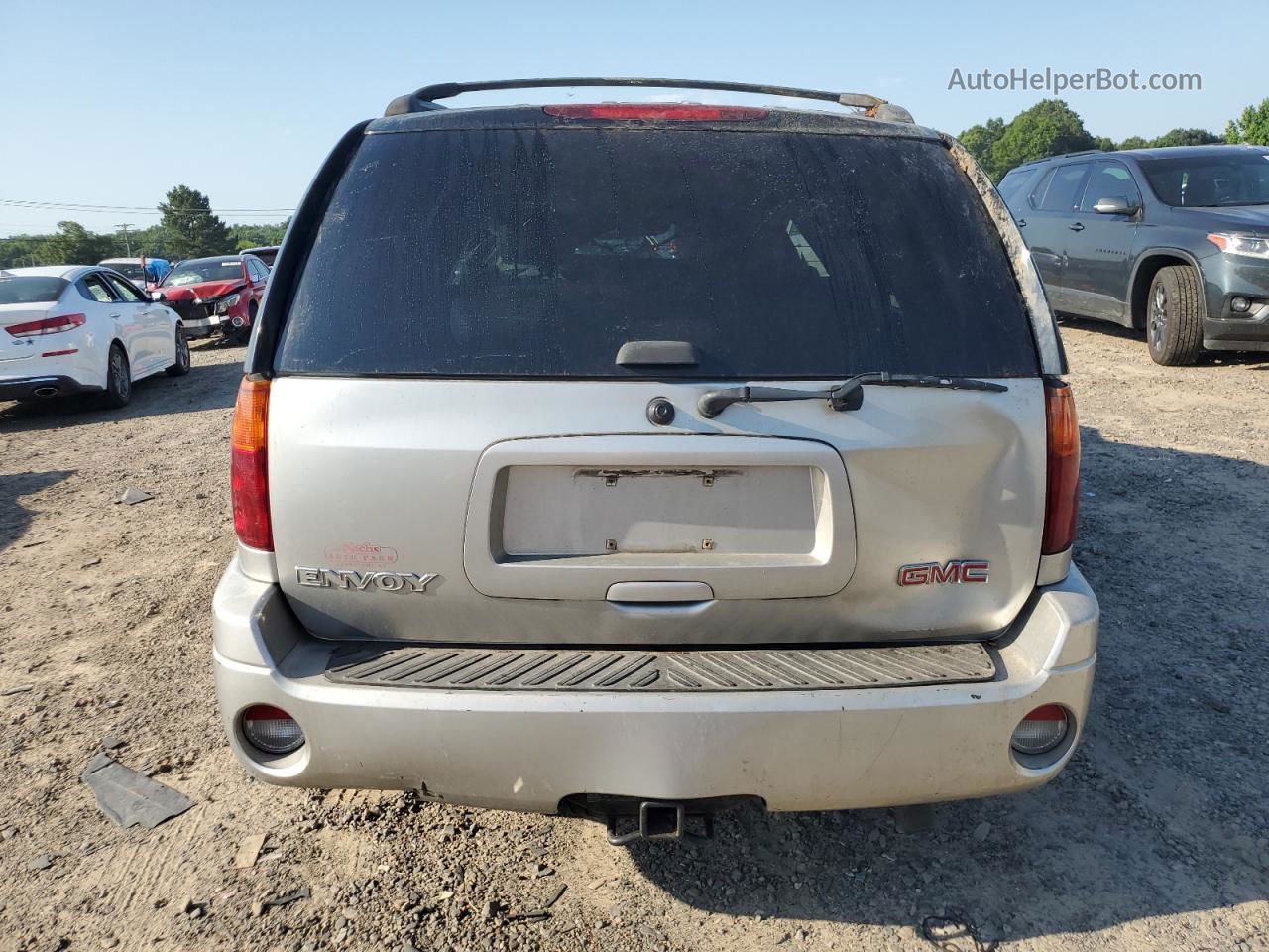 2005 Gmc Envoy  Silver vin: 1GKDT13S052104256