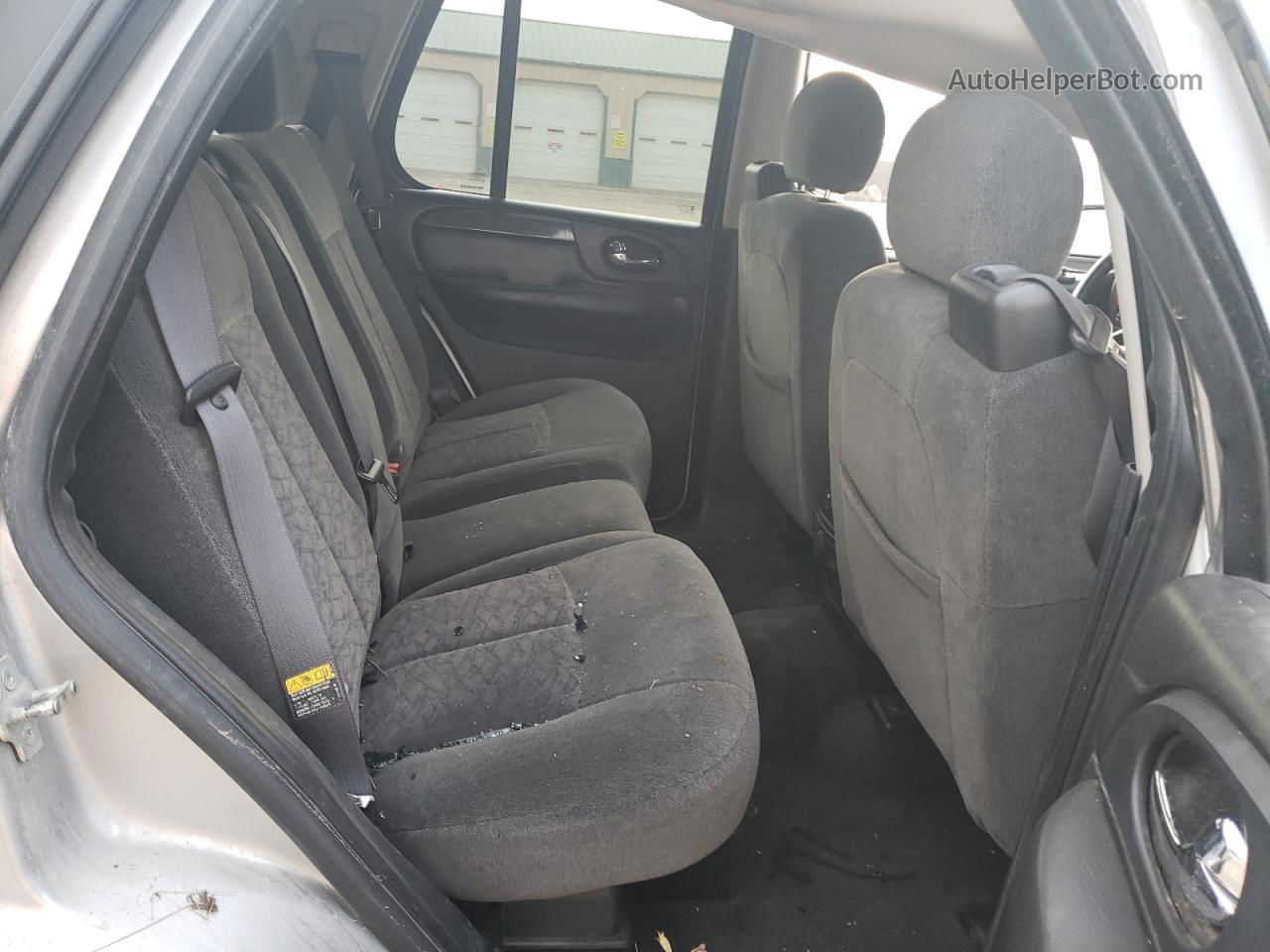 2005 Gmc Envoy  Серебряный vin: 1GKDT13S052158530