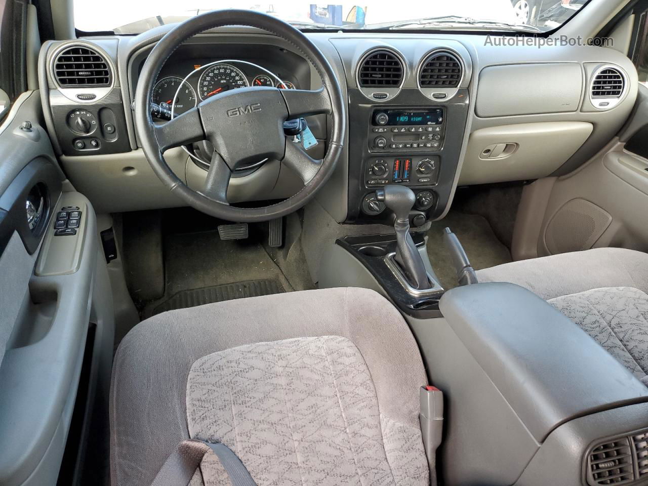 2003 Gmc Envoy  Серебряный vin: 1GKDT13S132299846