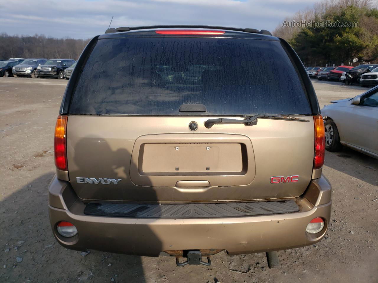 2003 Gmc Envoy  Gold vin: 1GKDT13S232331414