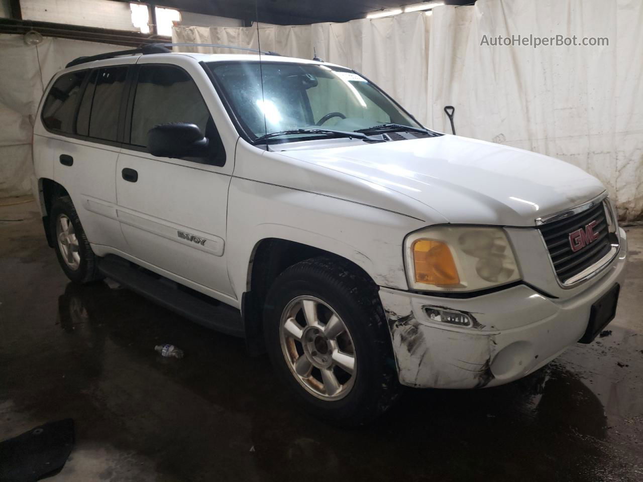 2005 Gmc Envoy  White vin: 1GKDT13S252332369