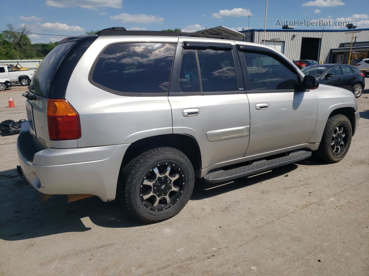 2005 Gmc Envoy  Серебряный vin: 1GKDT13S752317916