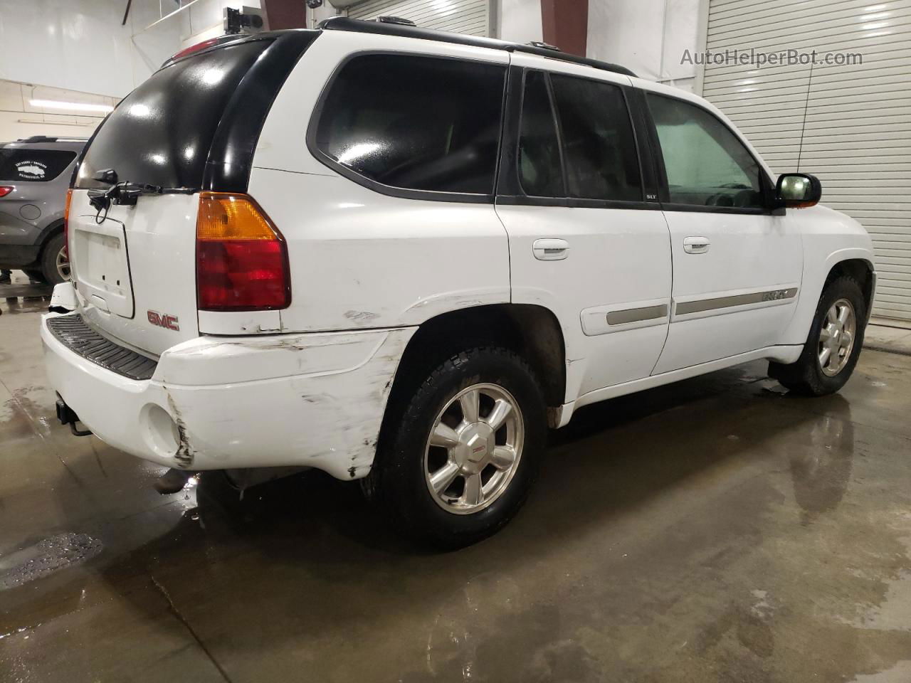 2005 Gmc Envoy  White vin: 1GKDT13S852143029