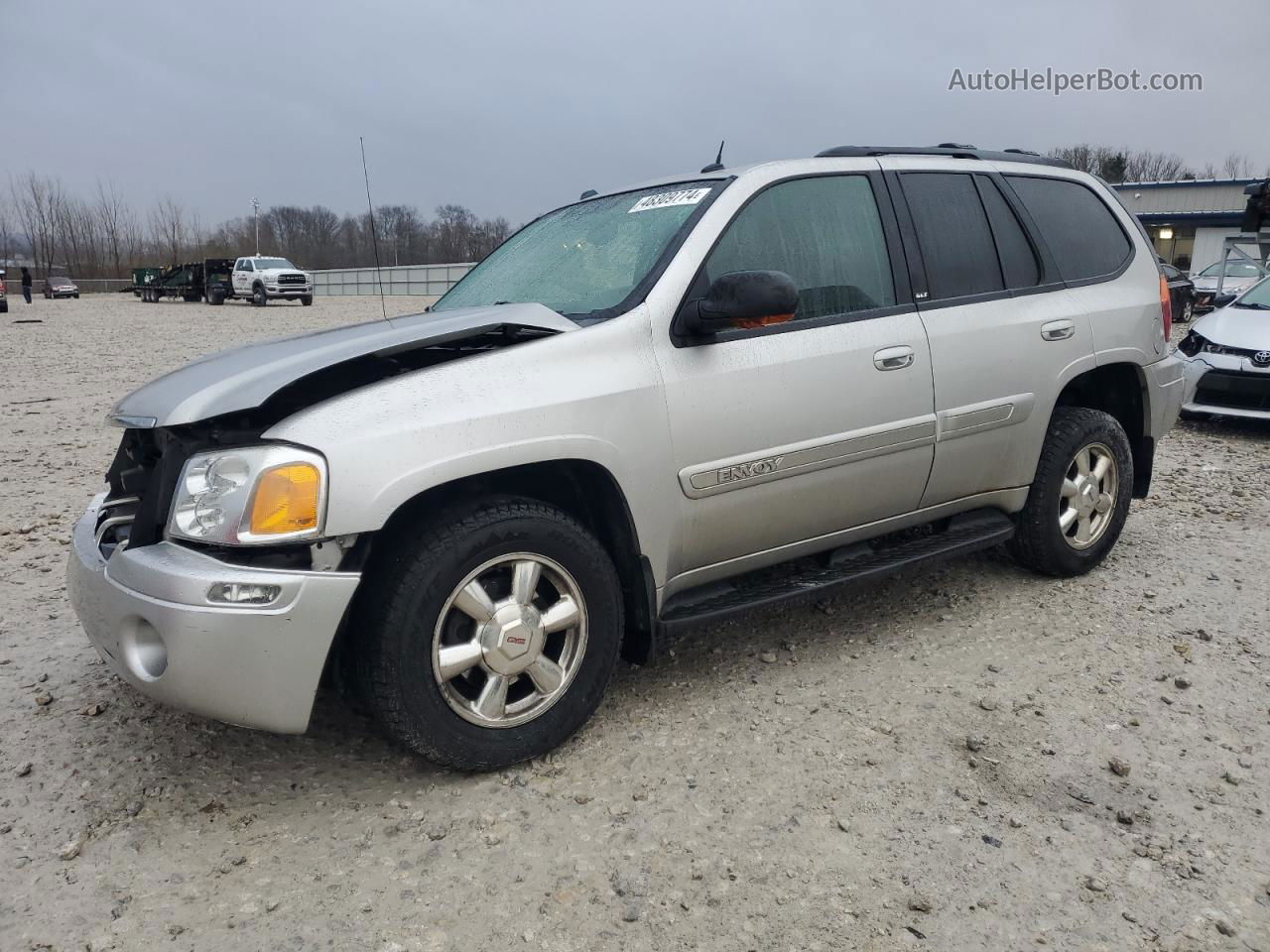 2005 Gmc Envoy  Silver vin: 1GKDT13S852158128