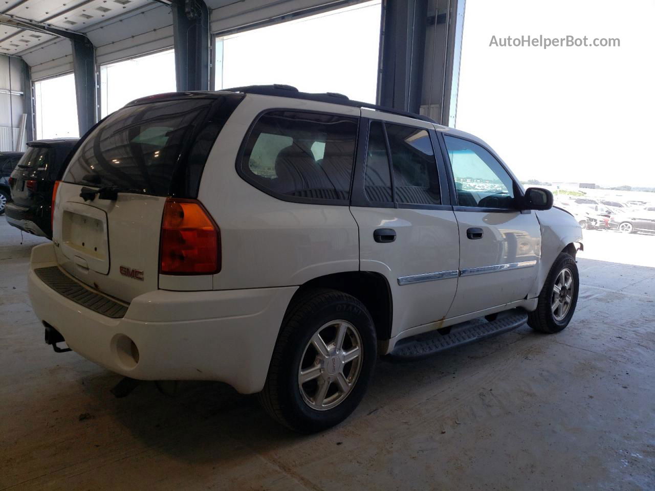 2008 Gmc Envoy  White vin: 1GKDT13S882216419