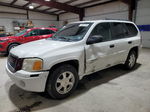 2004 Gmc Envoy  White vin: 1GKDT13SX42165239