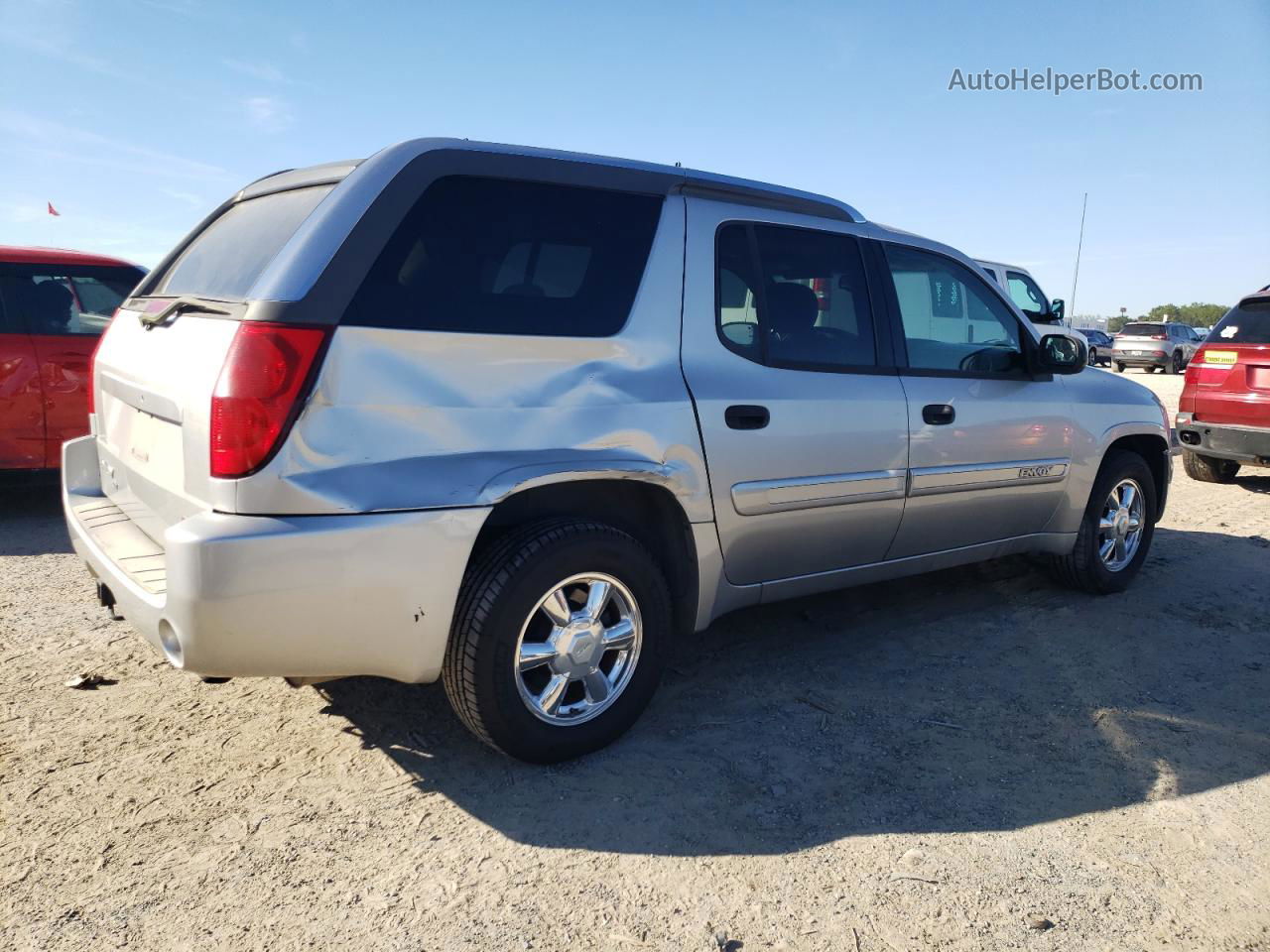 2004 Gmc Envoy Xuv Silver vin: 1GKES12S946147364