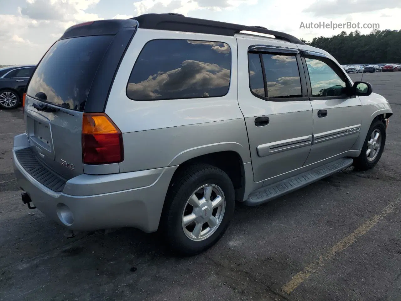 2005 Gmc Envoy Xl Silver vin: 1GKES16S256108207