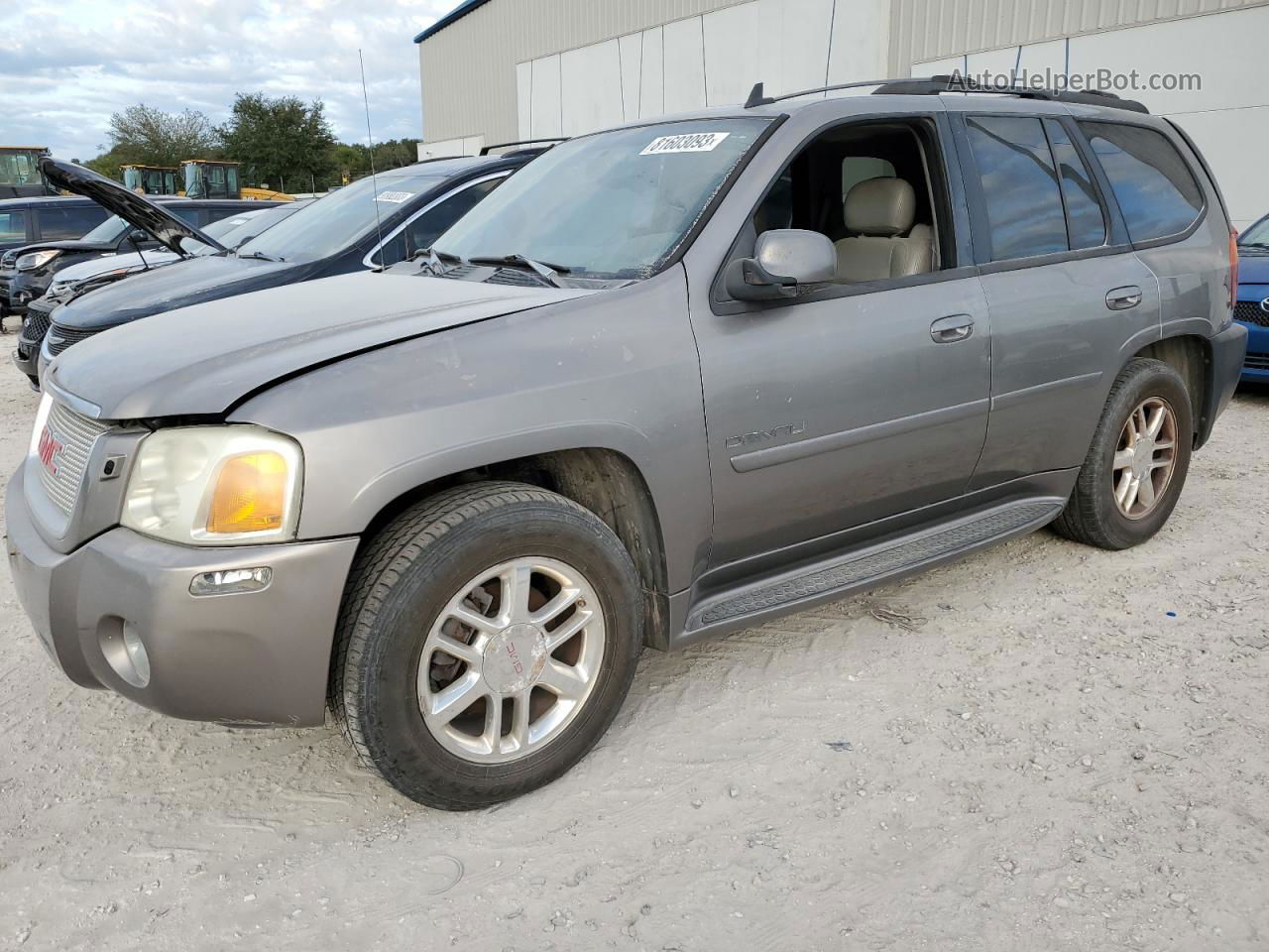 2007 Gmc Envoy Denali Silver vin: 1GKES63M272219885