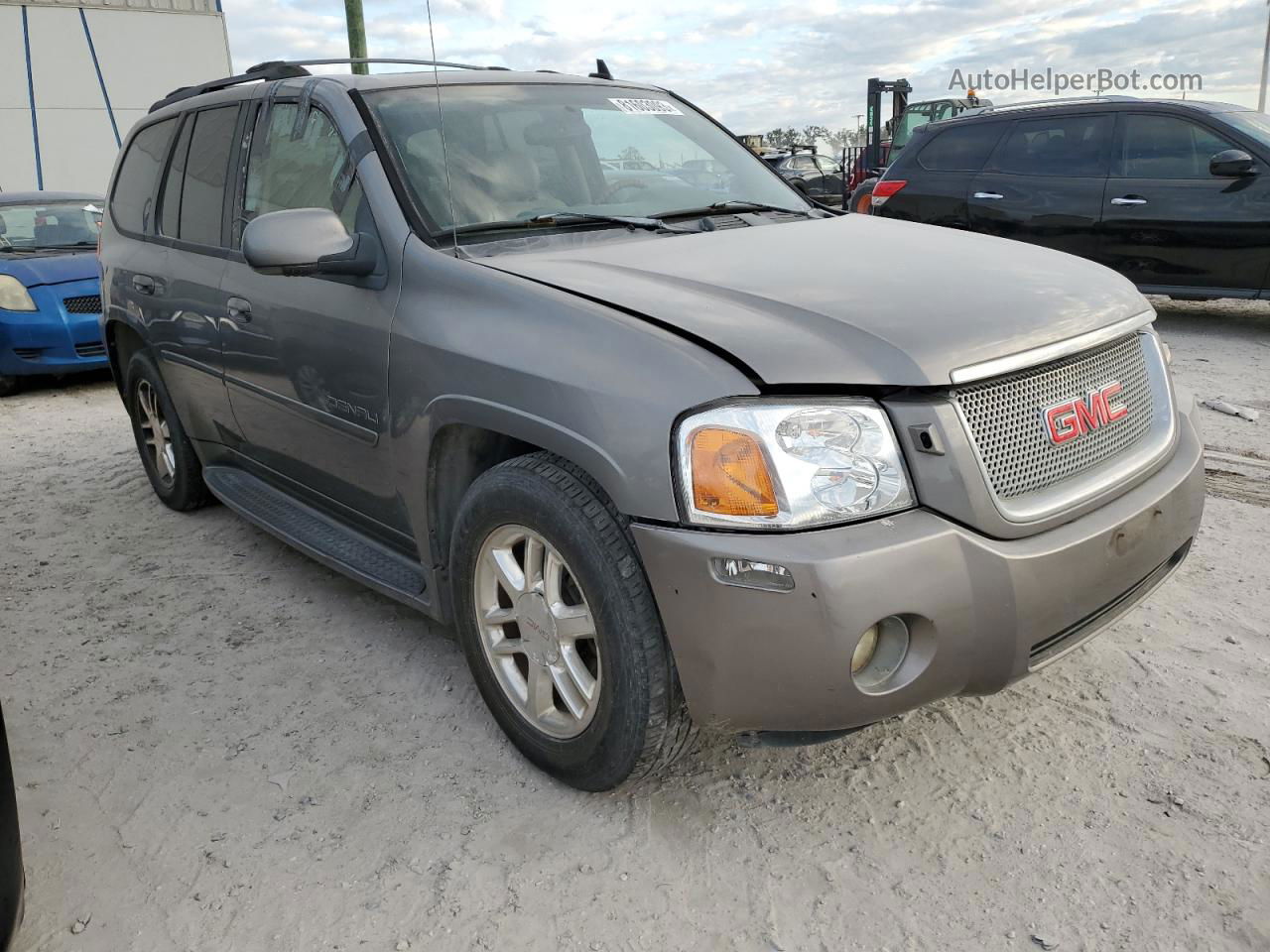 2007 Gmc Envoy Denali Silver vin: 1GKES63M272219885