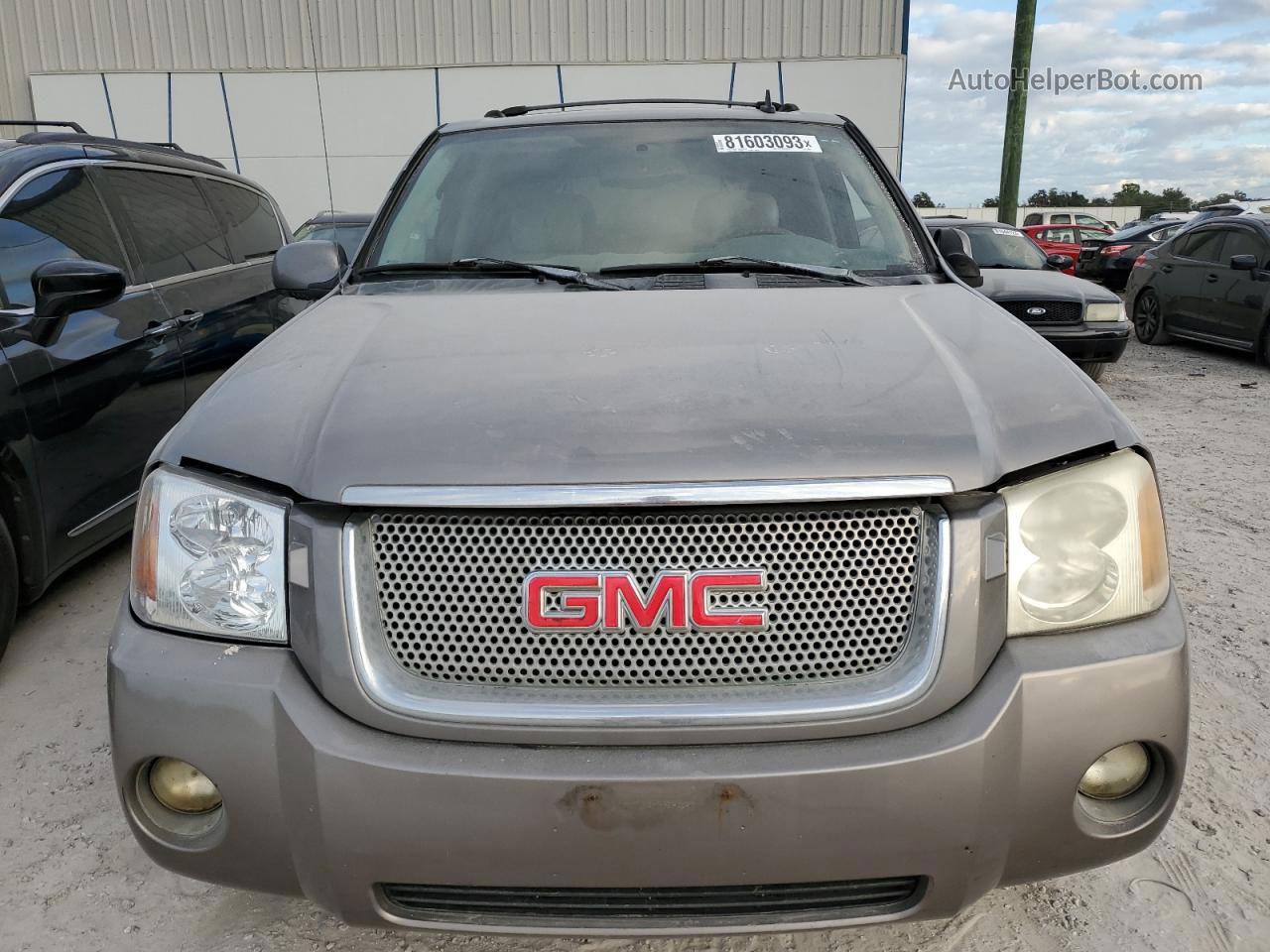 2007 Gmc Envoy Denali Silver vin: 1GKES63M272219885