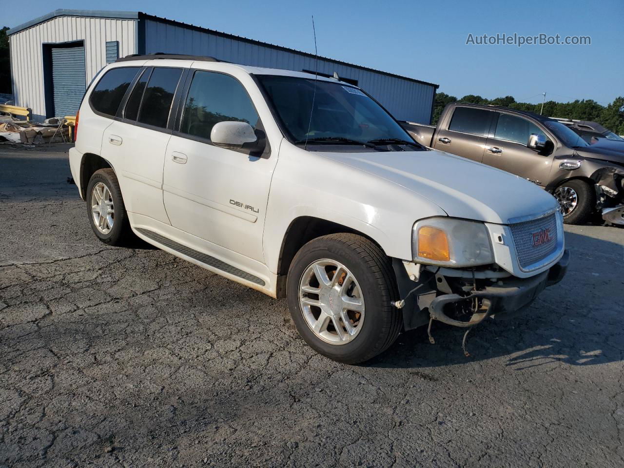 2008 Gmc Envoy Denali White vin: 1GKES63M982166295