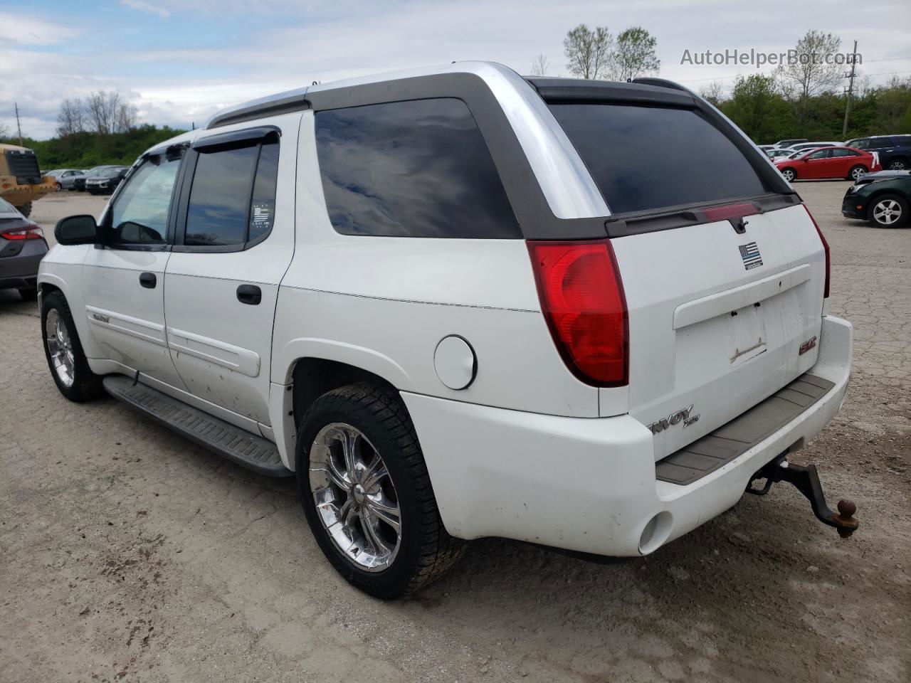 2004 Gmc Envoy Xuv White vin: 1GKET12S046180203