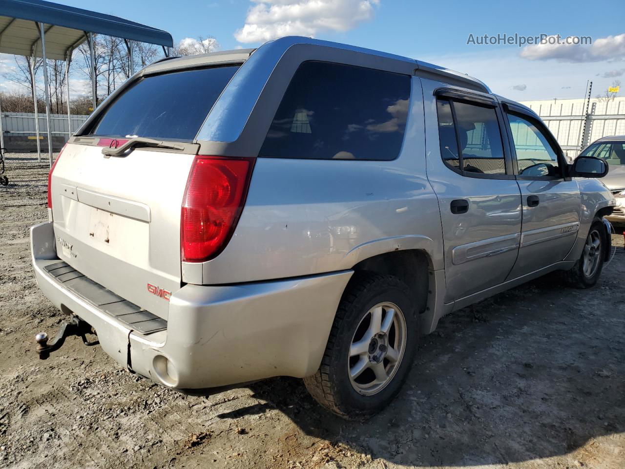 2004 Gmc Envoy Xuv Silver vin: 1GKET12S246167582