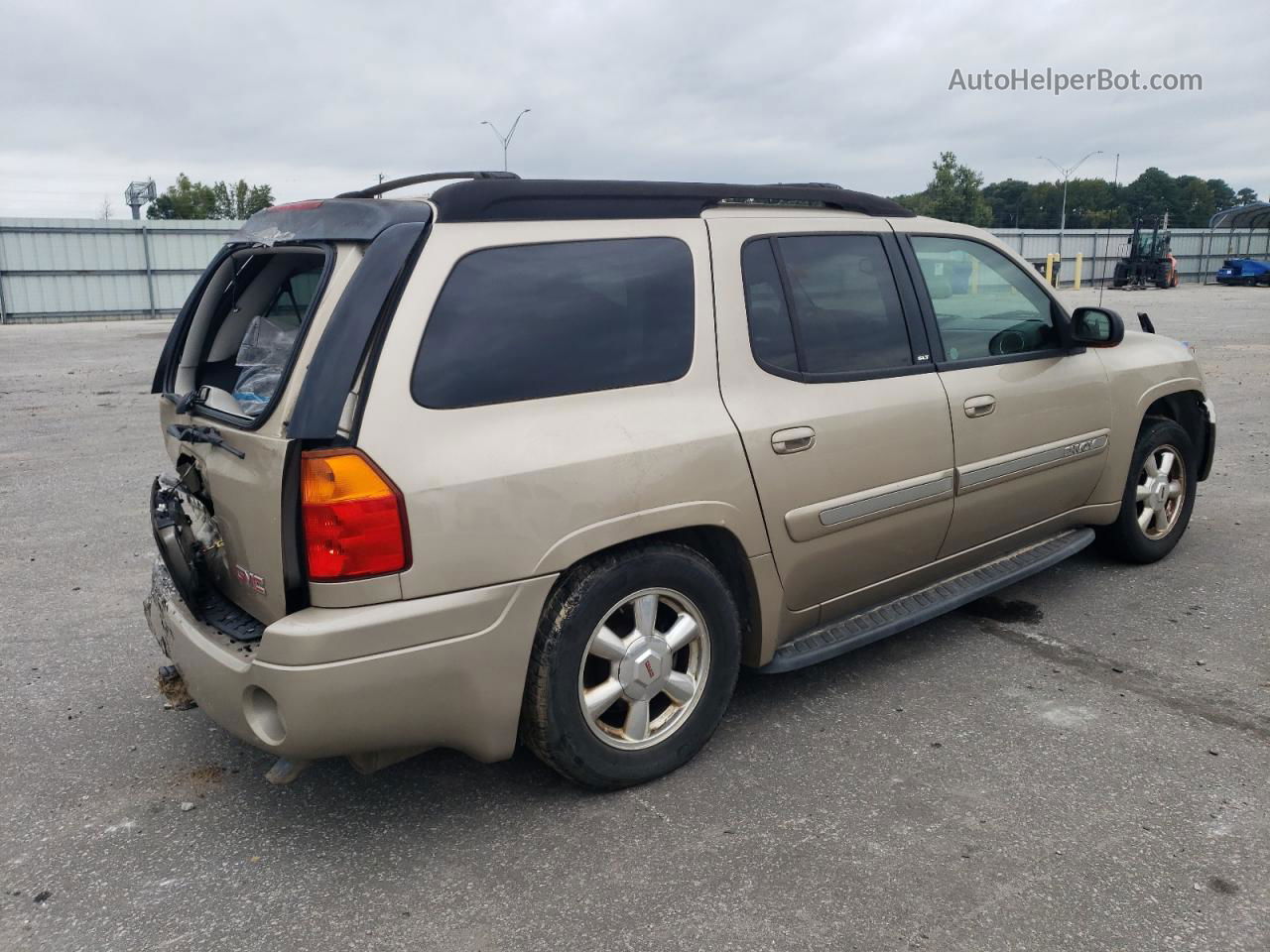 2005 Gmc Envoy Xl Gold vin: 1GKET16S356112182