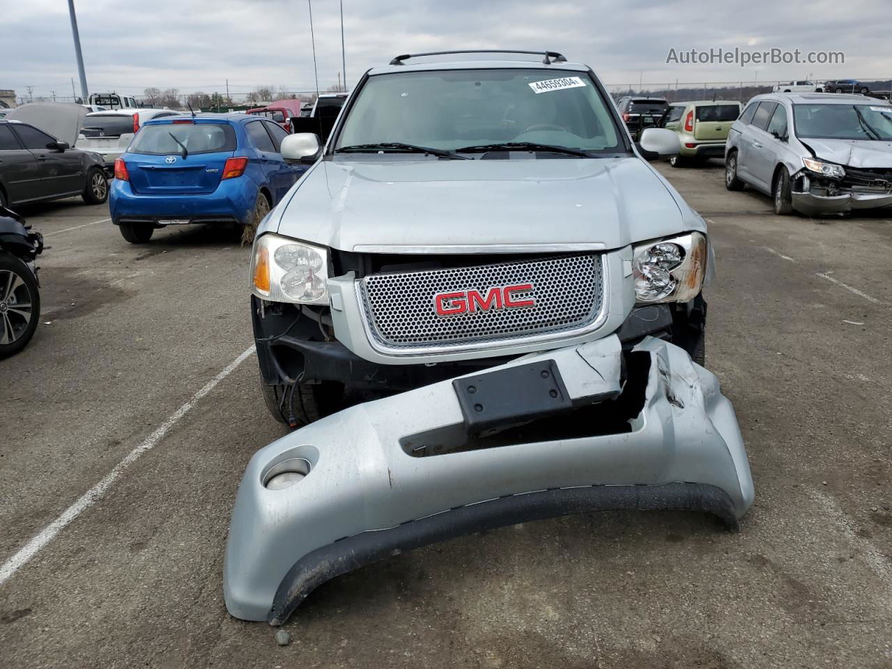 2008 Gmc Envoy Denali Silver vin: 1GKET63M482149546