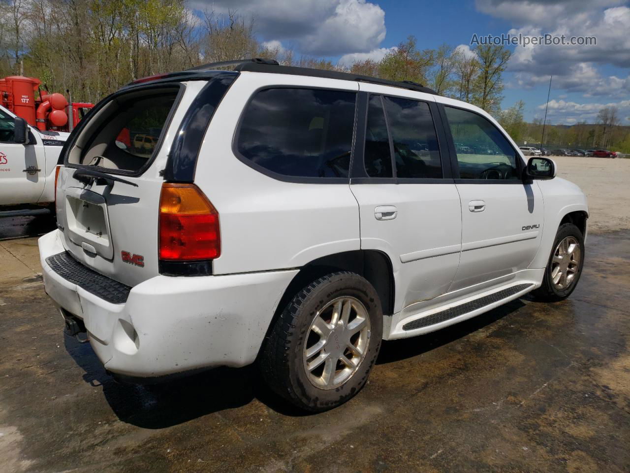 2007 Gmc Envoy Denali White vin: 1GKET63M572207677