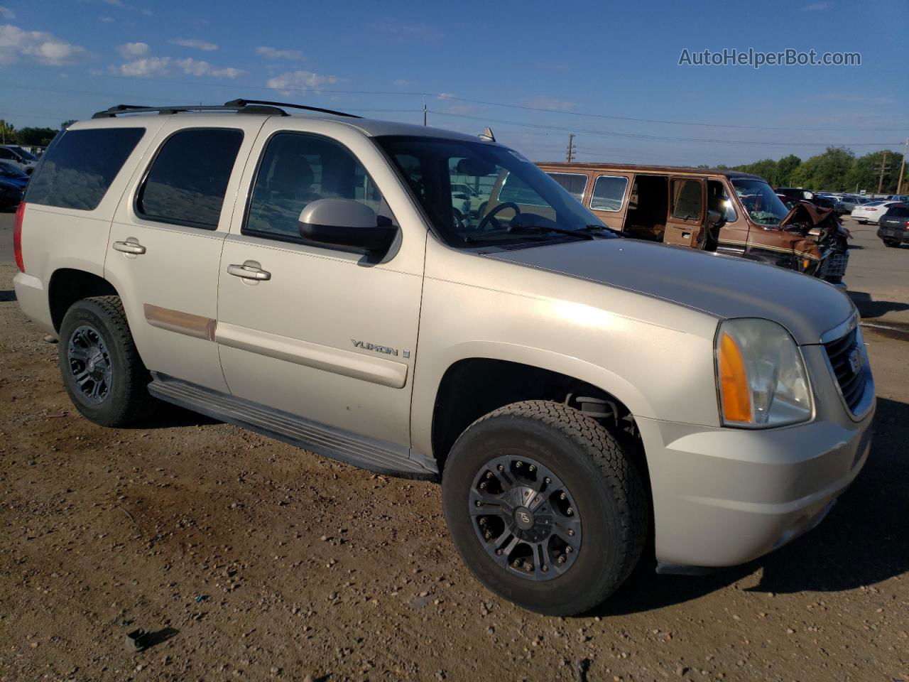 2007 Gmc Yukon  Бежевый vin: 1GKFC13057R215659