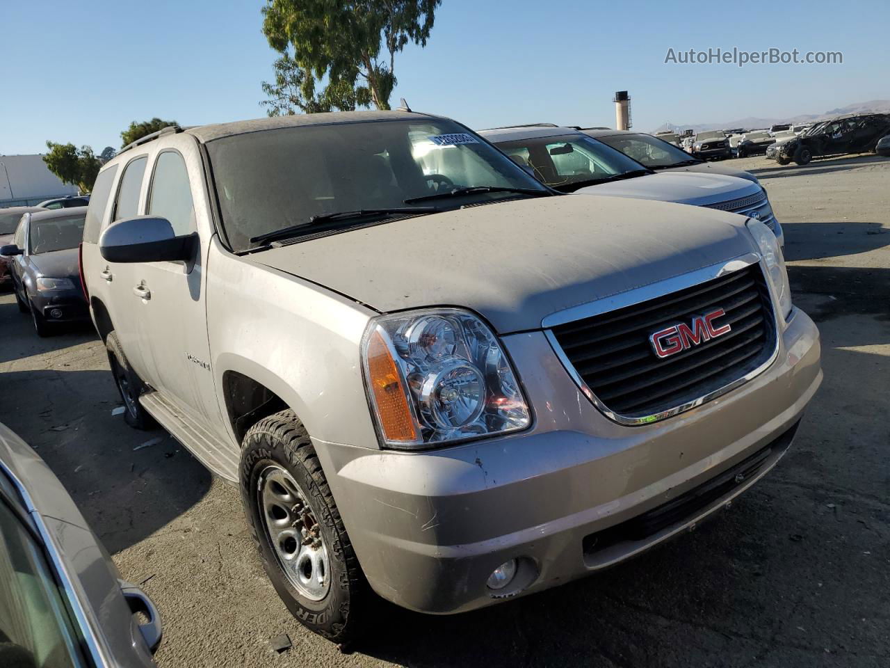 2007 Gmc Yukon  Серебряный vin: 1GKFC13077J131759