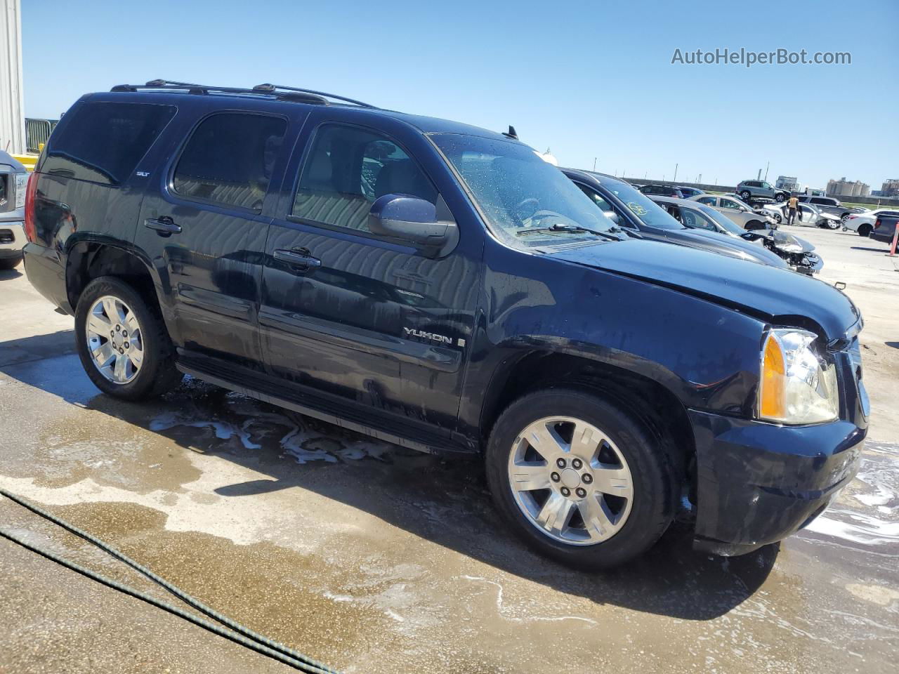 2007 Gmc Yukon  Blue vin: 1GKFC13087J138087