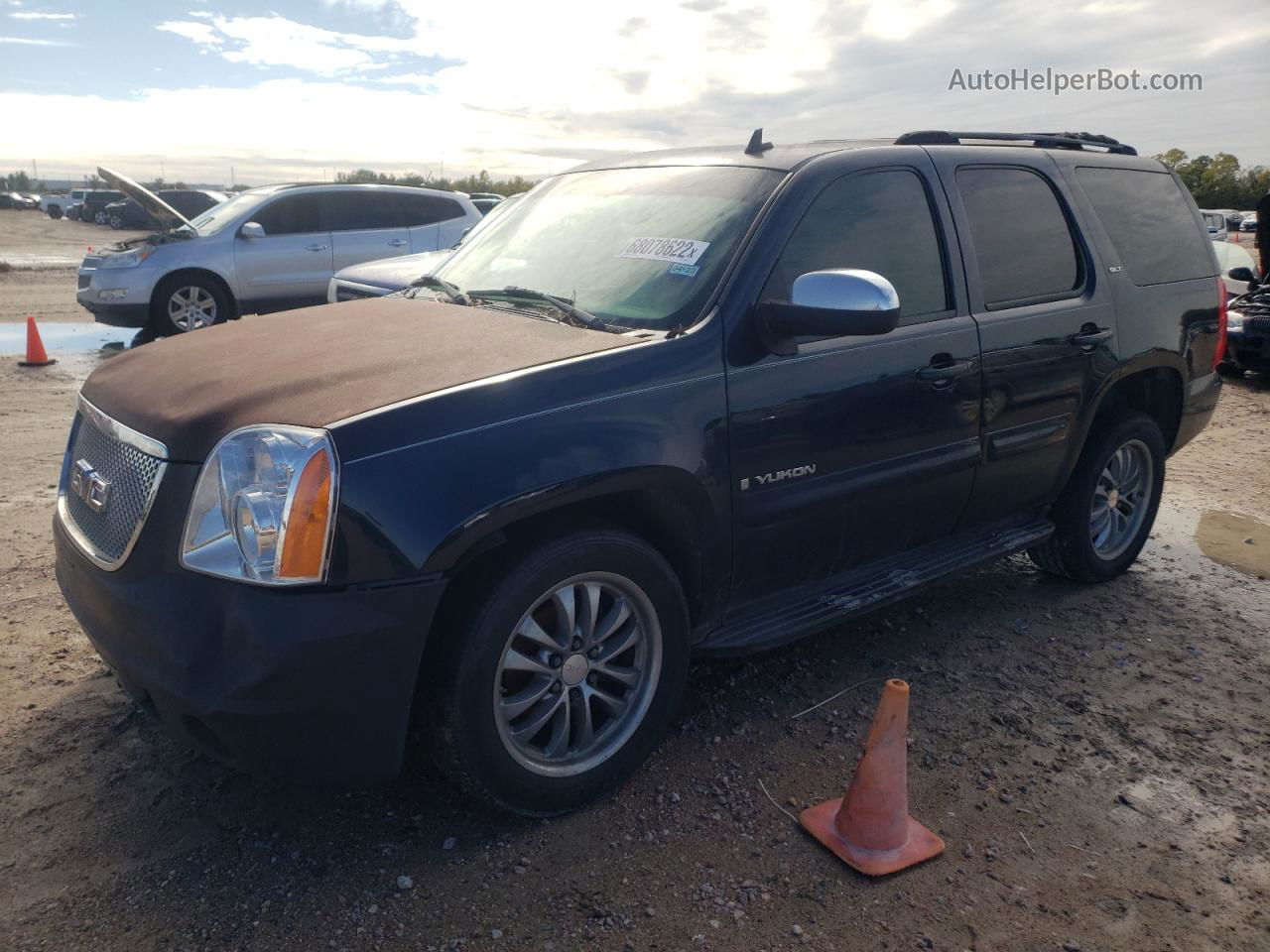 2007 Gmc Yukon  Blue vin: 1GKFC13087R275578