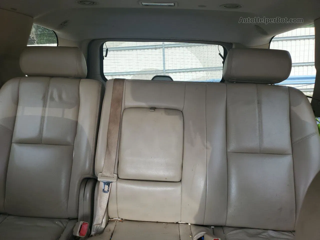 2007 Gmc Yukon  Белый vin: 1GKFC13J47J107427