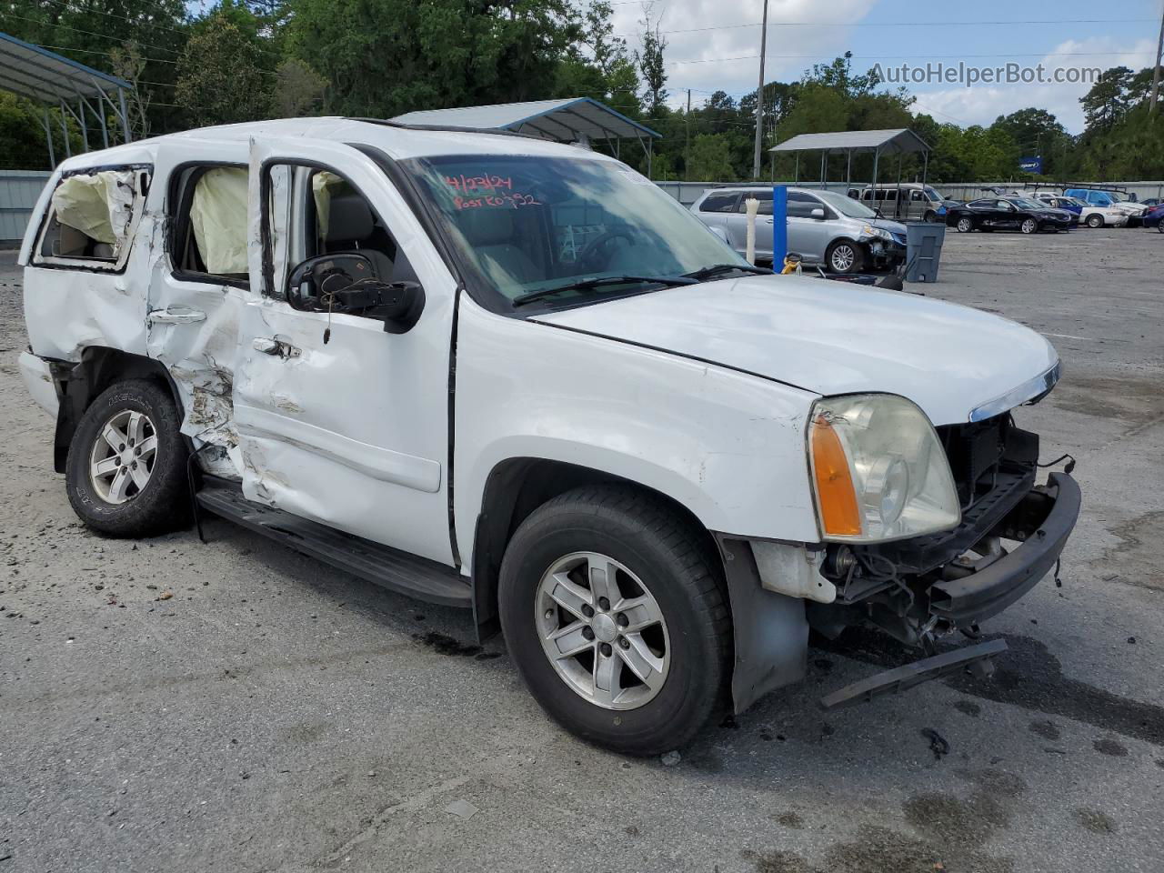 2007 Gmc Yukon  White vin: 1GKFC13J77J120334