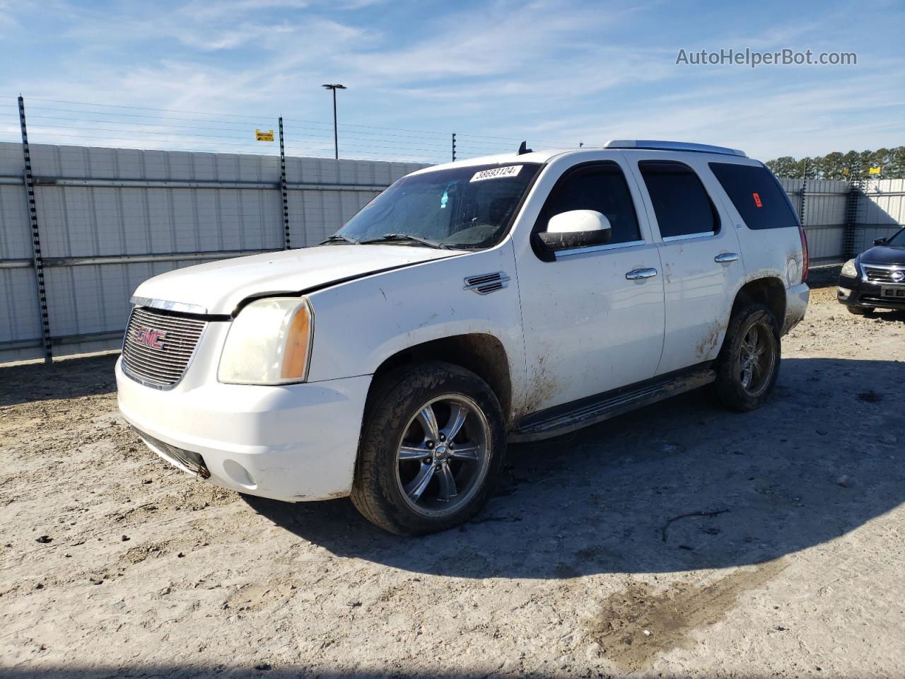 2007 Gmc Yukon  White vin: 1GKFK13037R200337