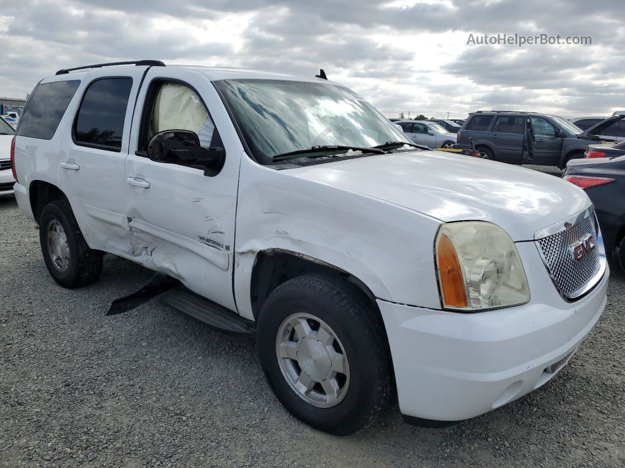 2007 Gmc Yukon  Белый vin: 1GKFK13067J117628