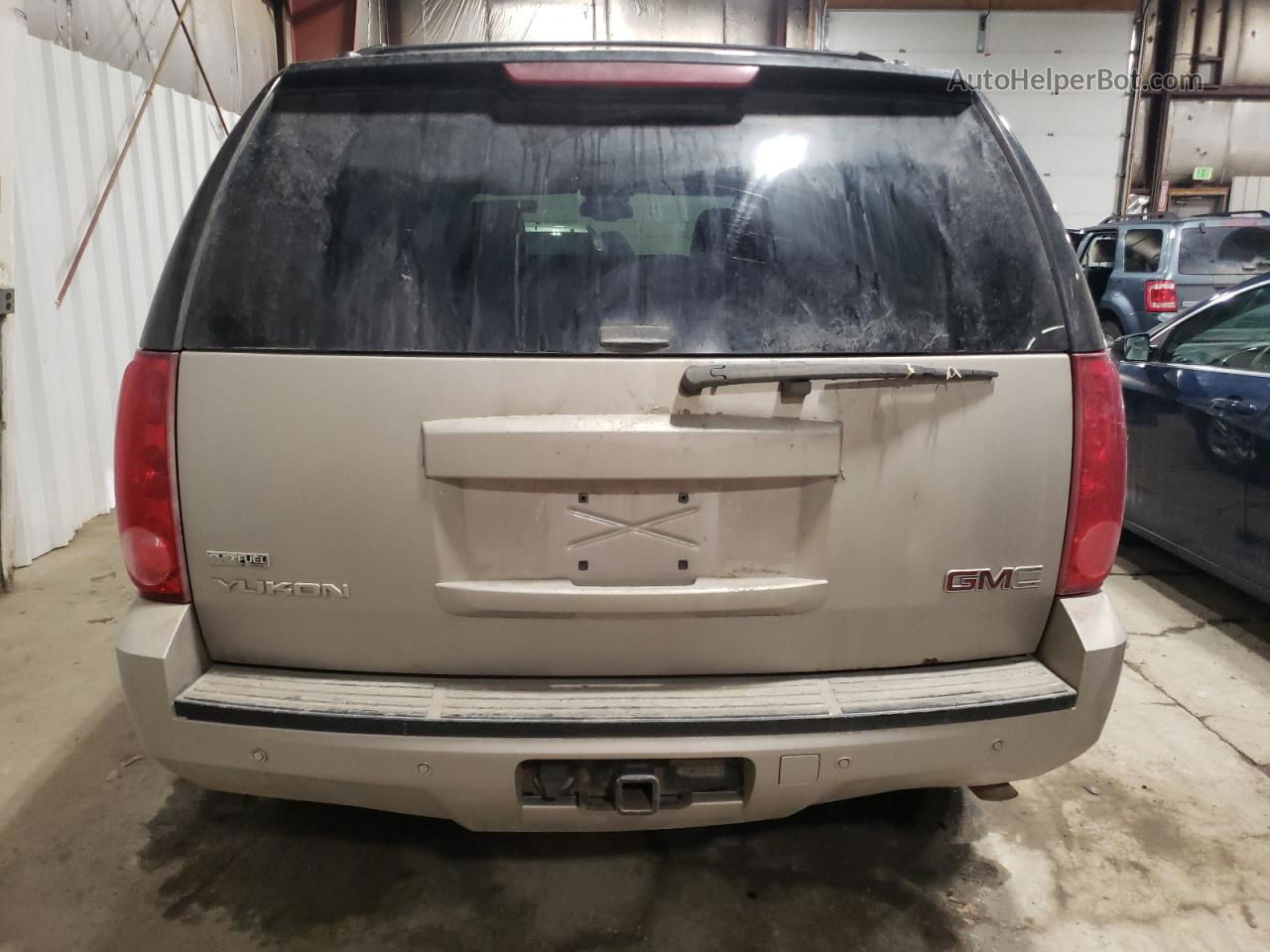 2007 Gmc Yukon  Золотой vin: 1GKFK13077R404039