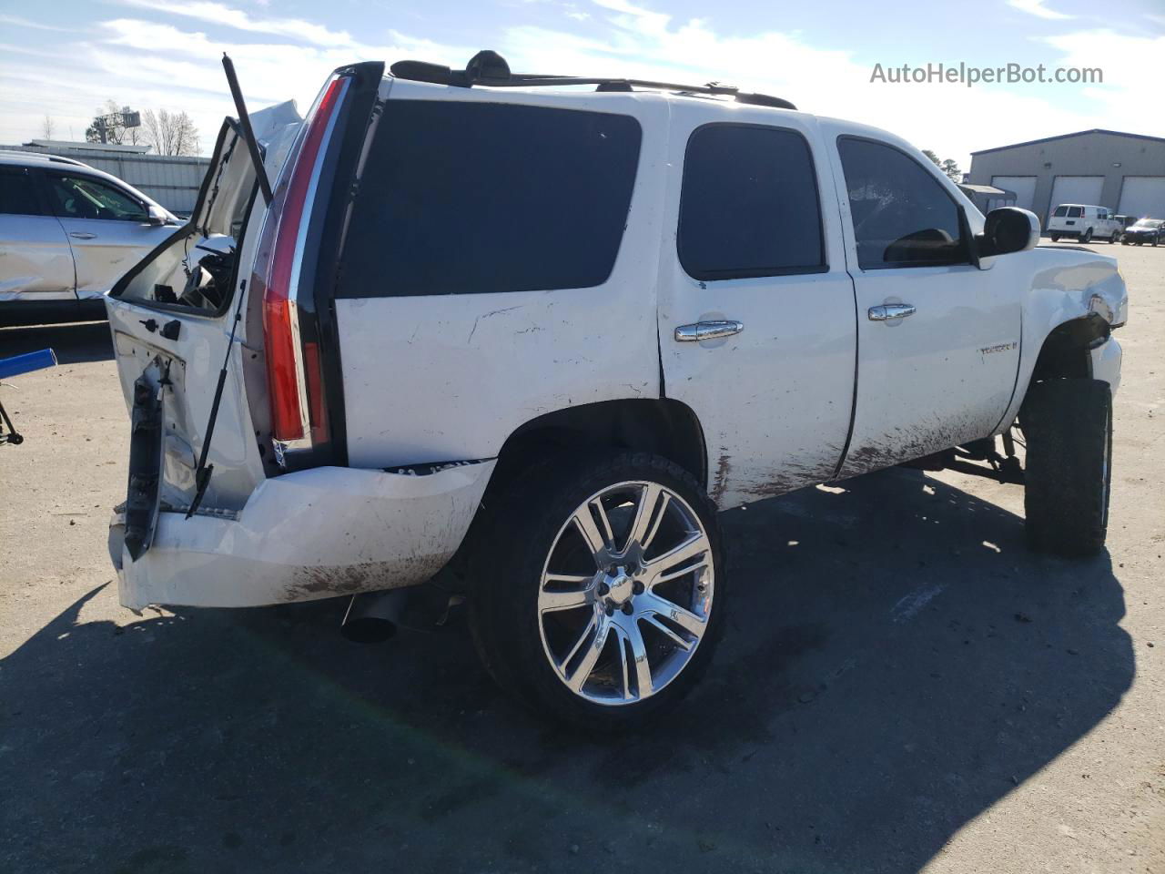 2007 Gmc Yukon  White vin: 1GKFK13087J234921