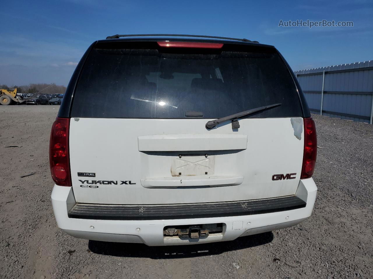 2007 Gmc Yukon Xl K1500 White vin: 1GKFK16377J284585