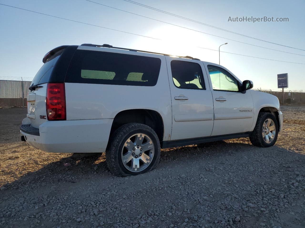 2007 Gmc Yukon Xl K1500 White vin: 1GKFK16397J316565