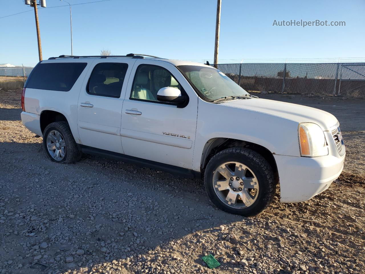 2007 Gmc Yukon Xl K1500 White vin: 1GKFK16397J316565