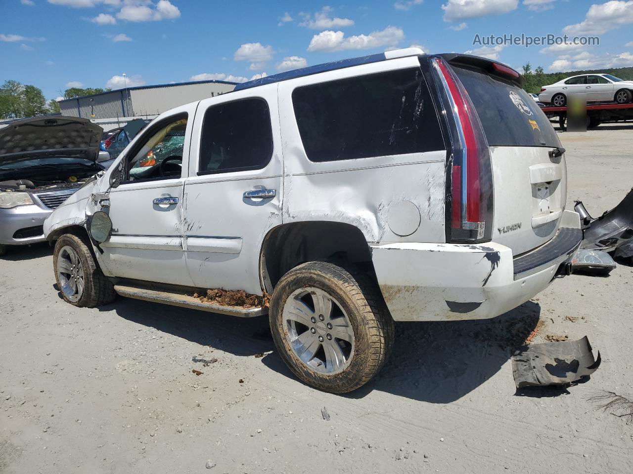 2007 Gmc Yukon Denali White vin: 1GKFK63807J236021