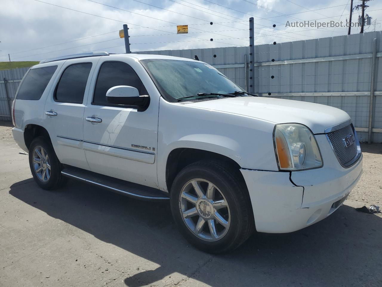 2007 Gmc Yukon Denali White vin: 1GKFK63847J238211