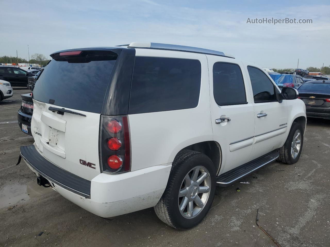 2007 Gmc Yukon Denali White vin: 1GKFK63857J240081