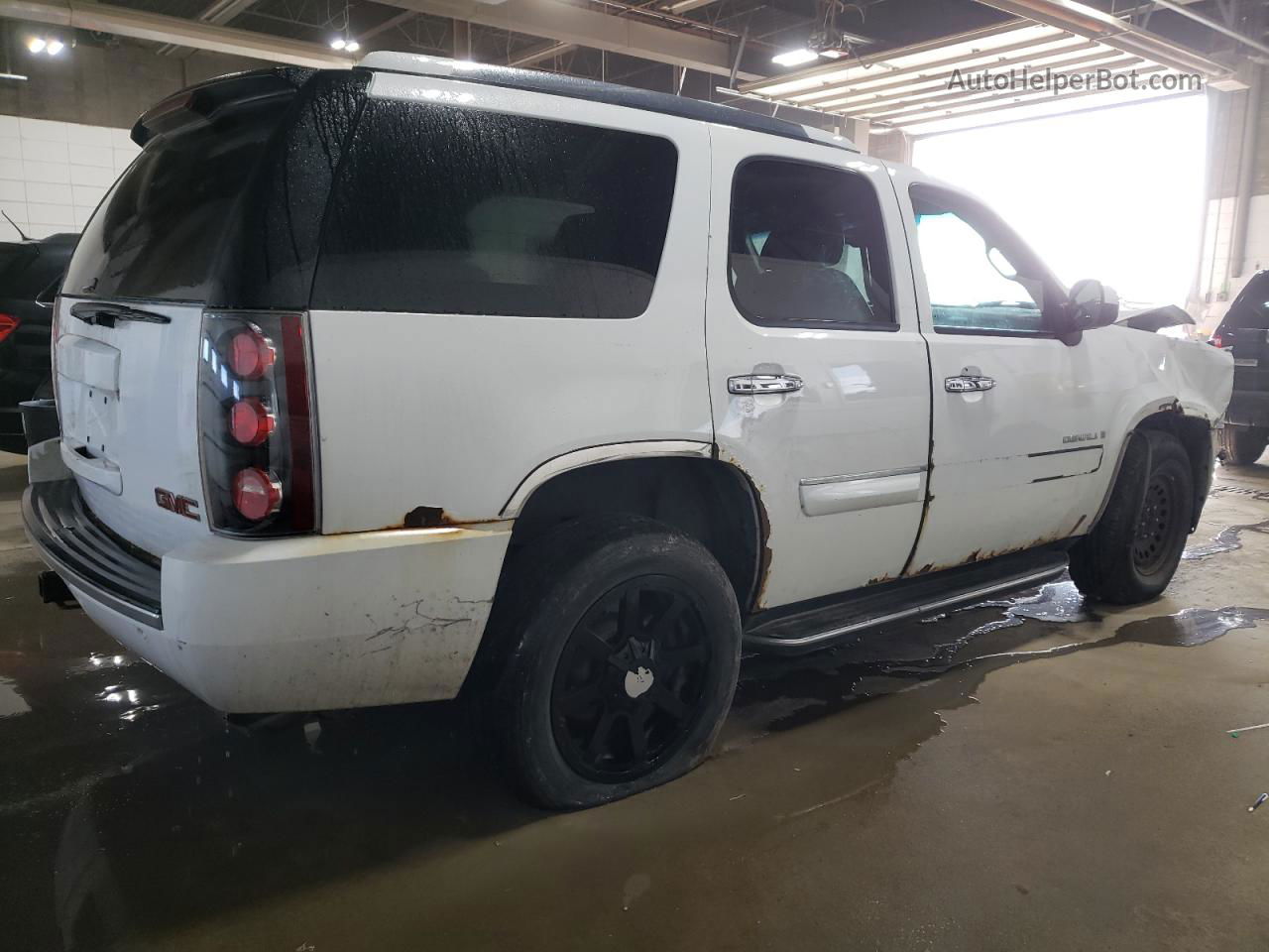 2007 Gmc Yukon Denali White vin: 1GKFK63867J180571