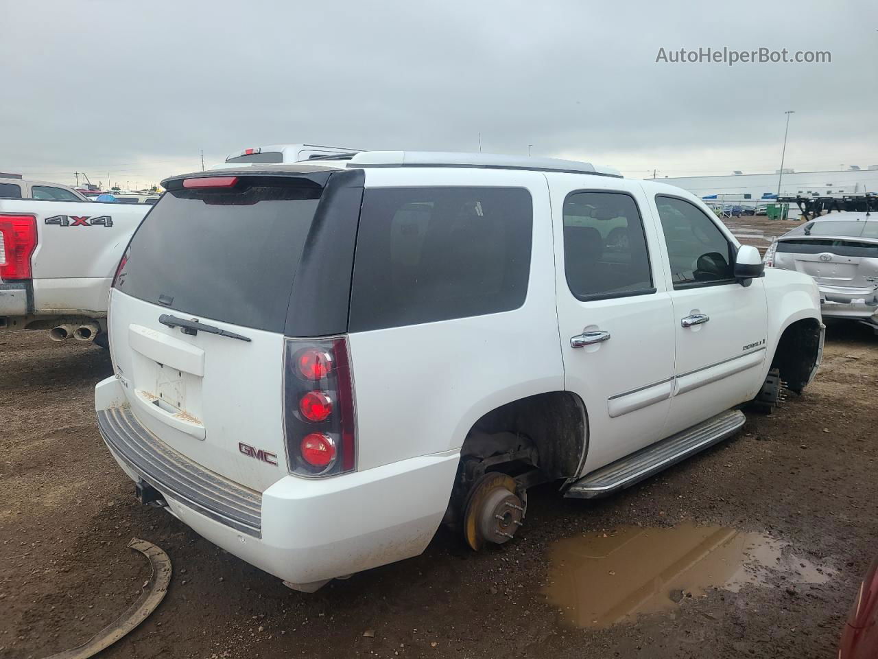 2007 Gmc Yukon Denali White vin: 1GKFK63897J244523