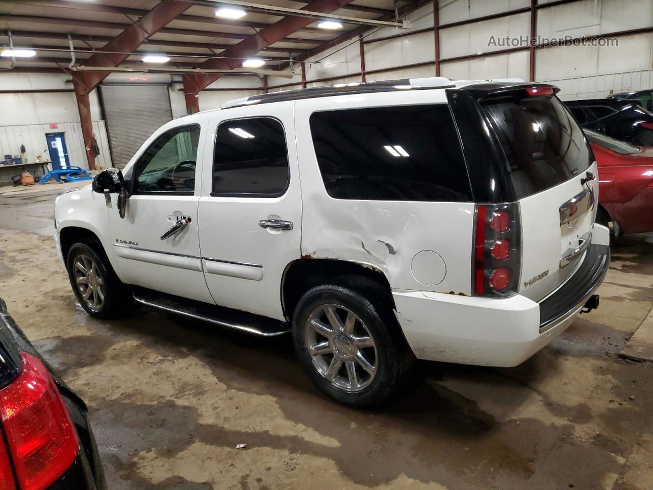 2007 Gmc Yukon Denali White vin: 1GKFK638X7J147248