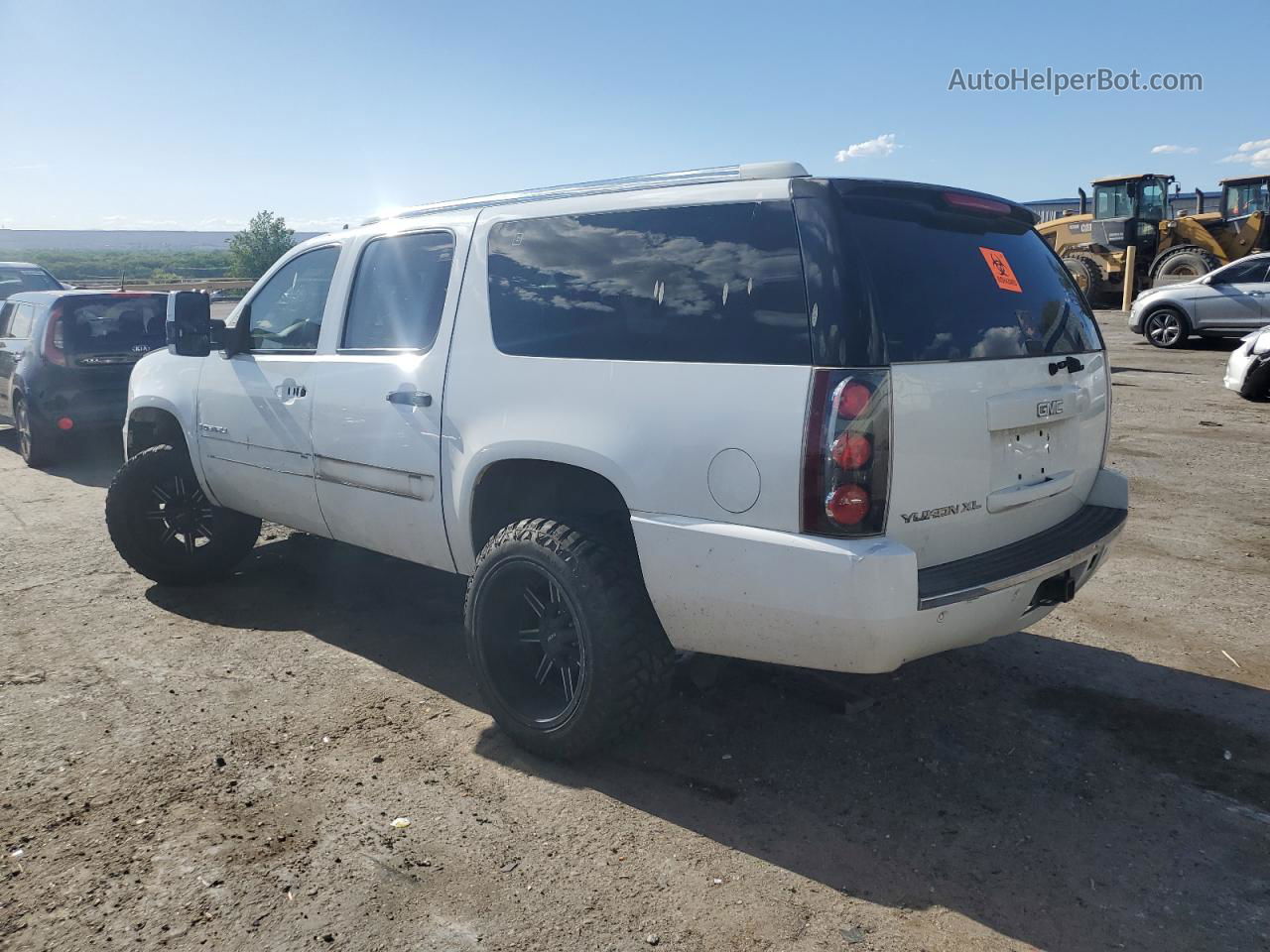 2007 Gmc Yukon Xl Denali White vin: 1GKFK66867J221275