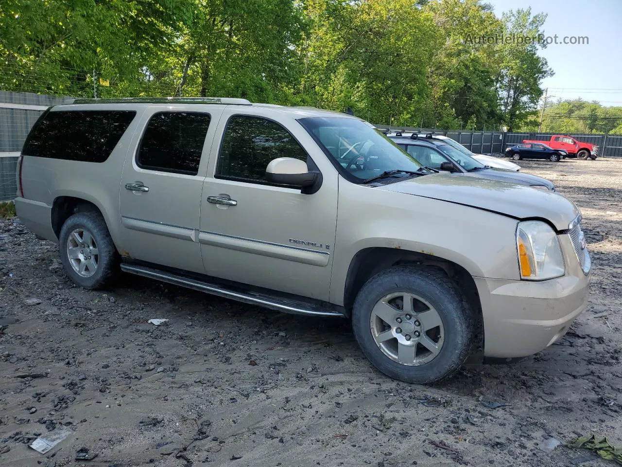 2007 Gmc Yukon Xl Denali Gold vin: 1GKFK668X7J204219