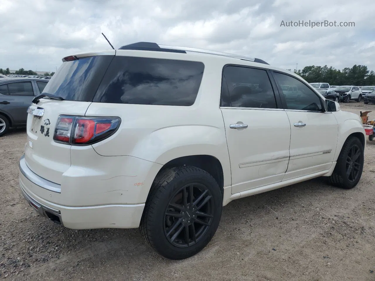 2013 Gmc Acadia Denali White vin: 1GKKRTKD3DJ245962