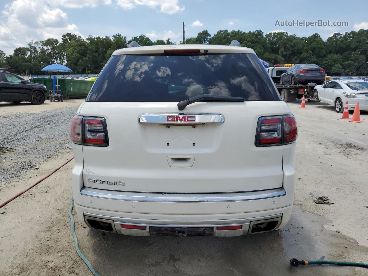 2014 Gmc Acadia Denali White vin: 1GKKRTKD8EJ238667