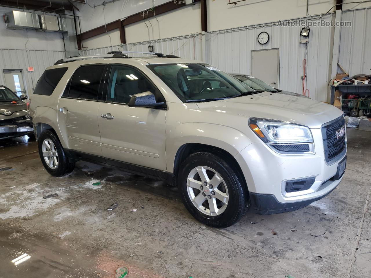 2013 Gmc Acadia Sle Silver vin: 1GKKVPKD6DJ137905