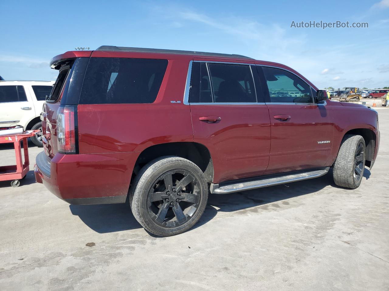 2020 Gmc Yukon Sle Burgundy vin: 1GKS1AKC3LR215606