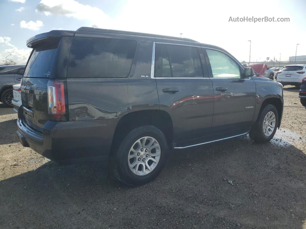 2017 Gmc Yukon Sle Gray vin: 1GKS1AKC8HR356436