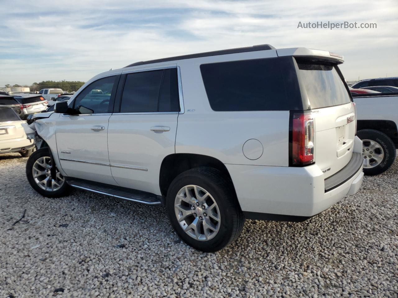 2017 Gmc Yukon Slt White vin: 1GKS1BKC8HR195804