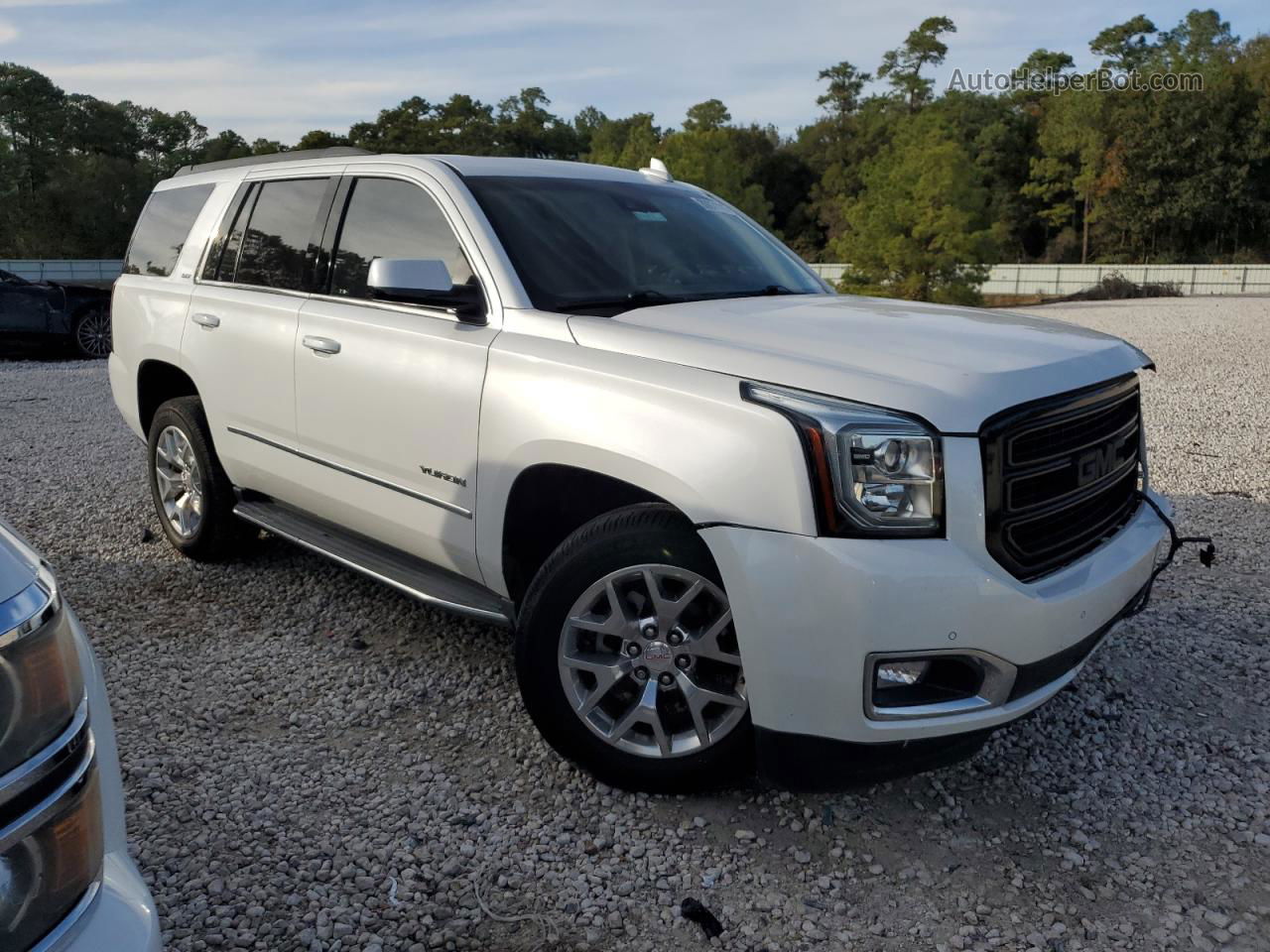 2017 Gmc Yukon Slt White vin: 1GKS1BKC8HR195804